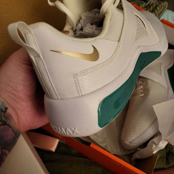 EUC WOMENS SIZE 11 Nike Air Max Bella TR 5 Workout Shoes - Picture 8 of 12